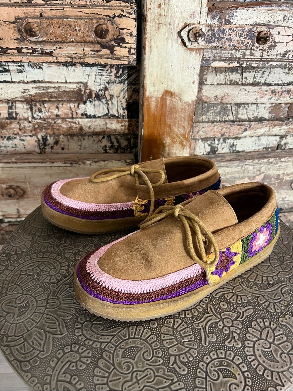 Laidback London x Free People Komo Crepe Tan Suede Crochet Loafers Slip Ons, 38